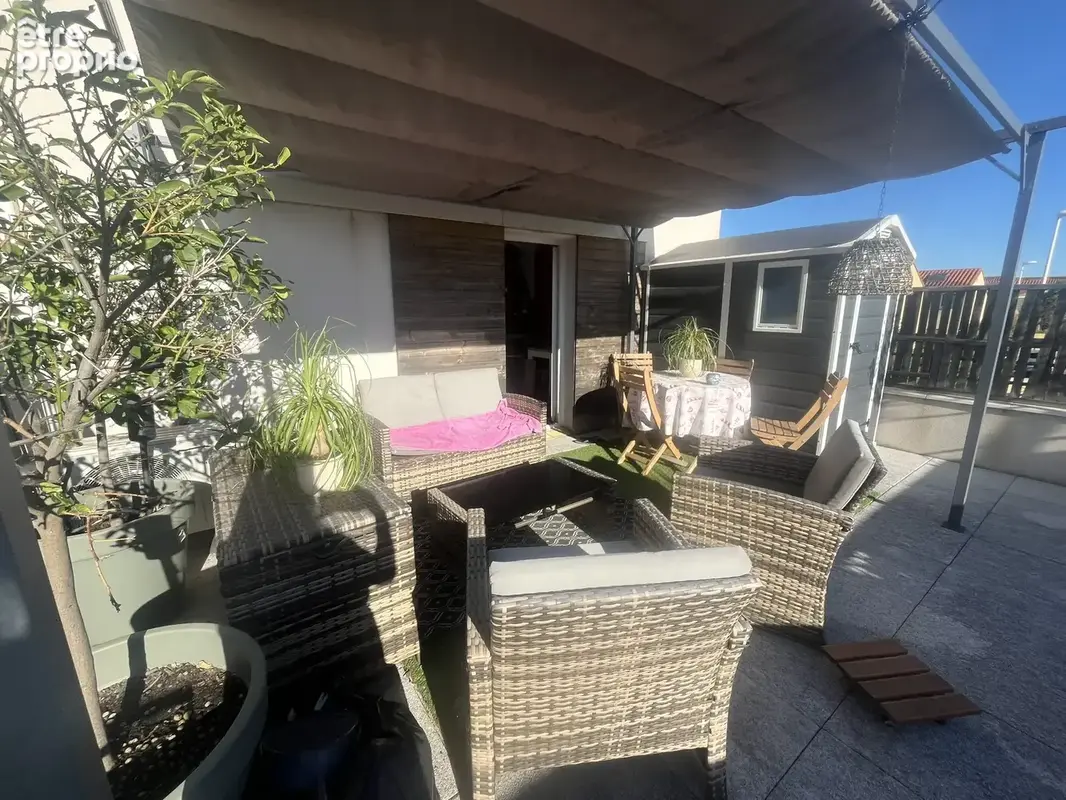 Appartement de type f3 + terrasse et parking - photo 2