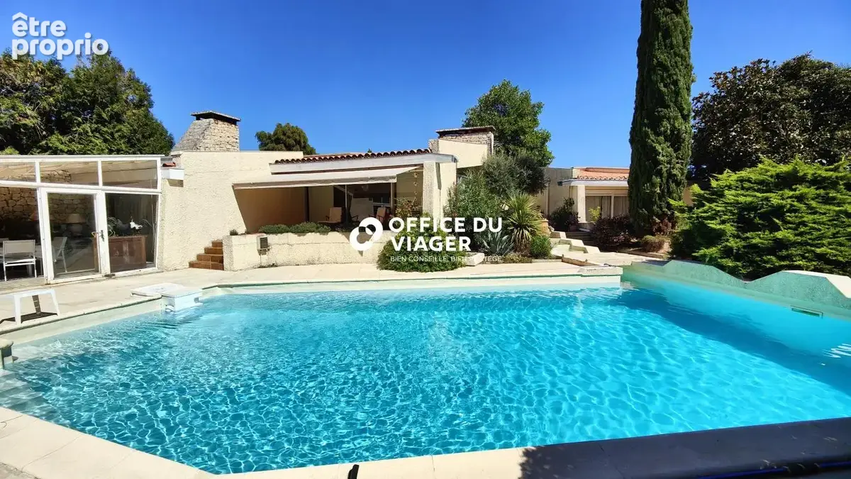 Maison - 6 pièces - 180 m² - photo 3