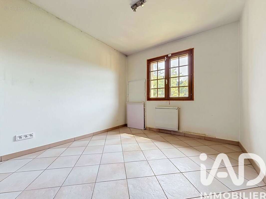Photo 9 - Maison à BALLAINVILLIERS
