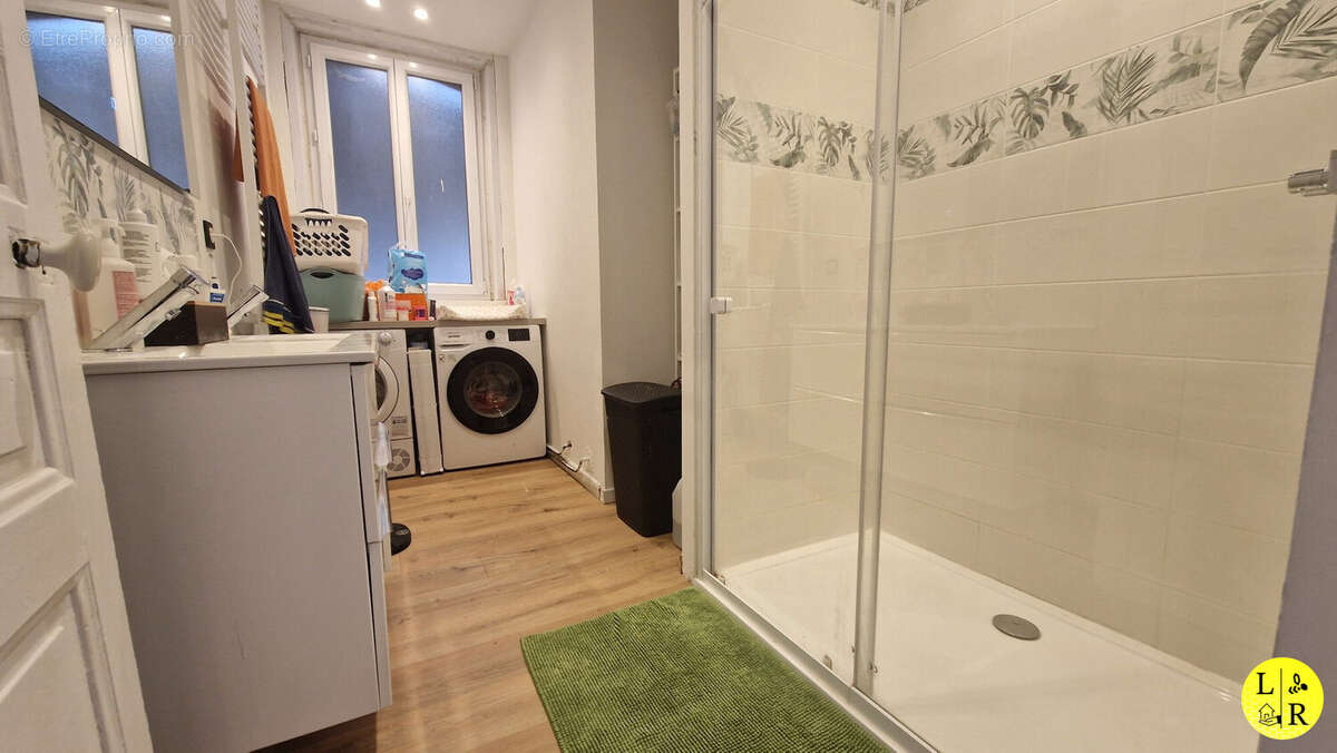 Maison à CROISILLES