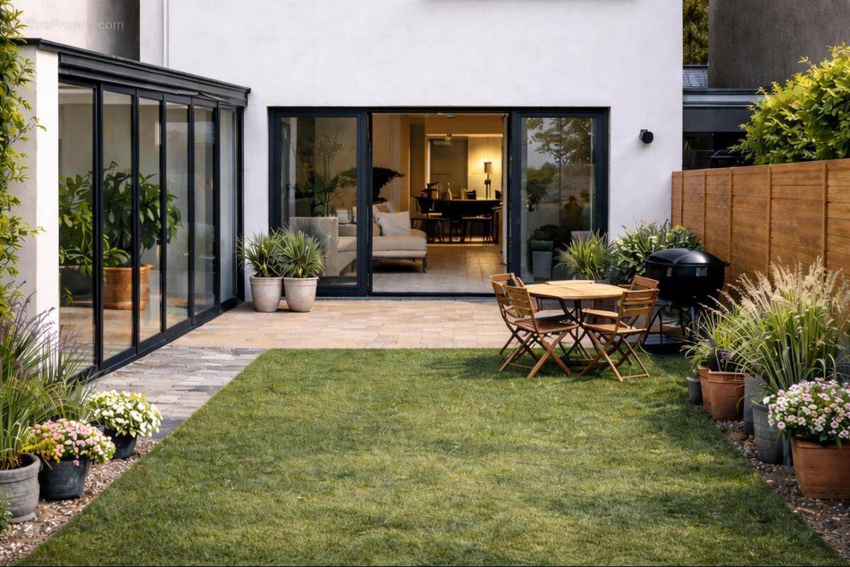 Appartement à MARSEILLE-6E