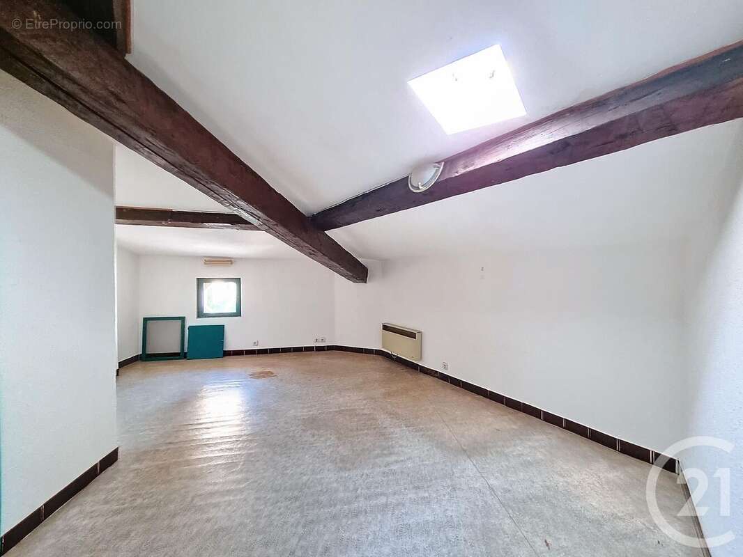 Maison à LATOUR-BAS-ELNE