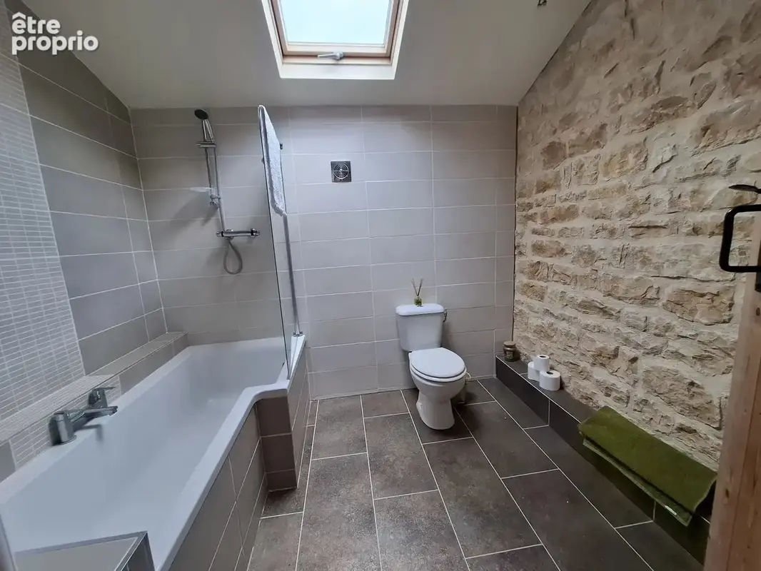 Maison magnifiquement rénovée - une combinaison parfaite de confort moderne et de caractère traditionnel - photo 10