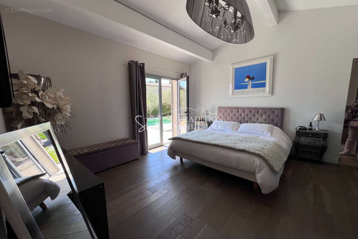 Maison 137 m² à Maussane-Les-Alpilles  - photo 5