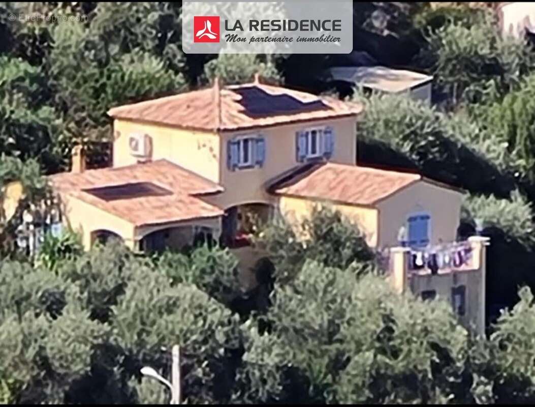 Maison à COARAZE
