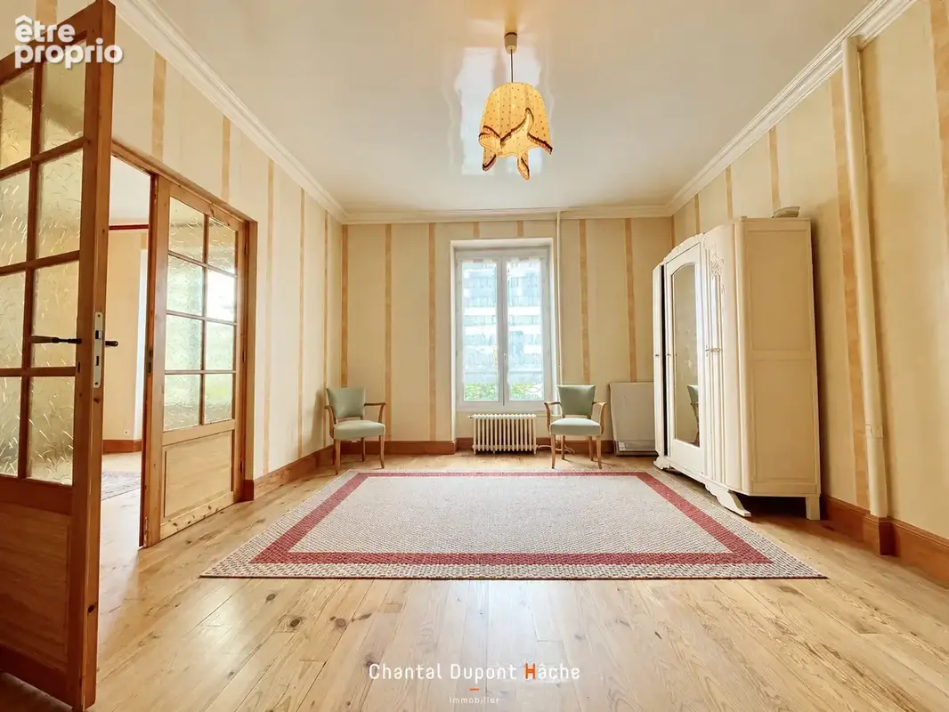 CHARTRES MAUNOURY - Maison de caractère avec jardin et dépendance de 80m2 (professionnelle ou maison d'amis) - photo 12