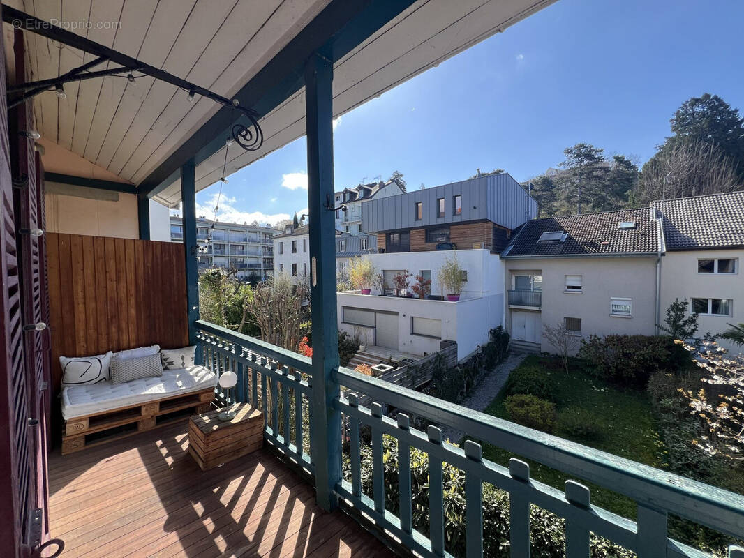 Appartement à EVIAN-LES-BAINS