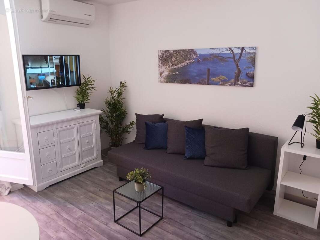 Photo 2 - Appartement à BORMES-LES-MIMOSAS