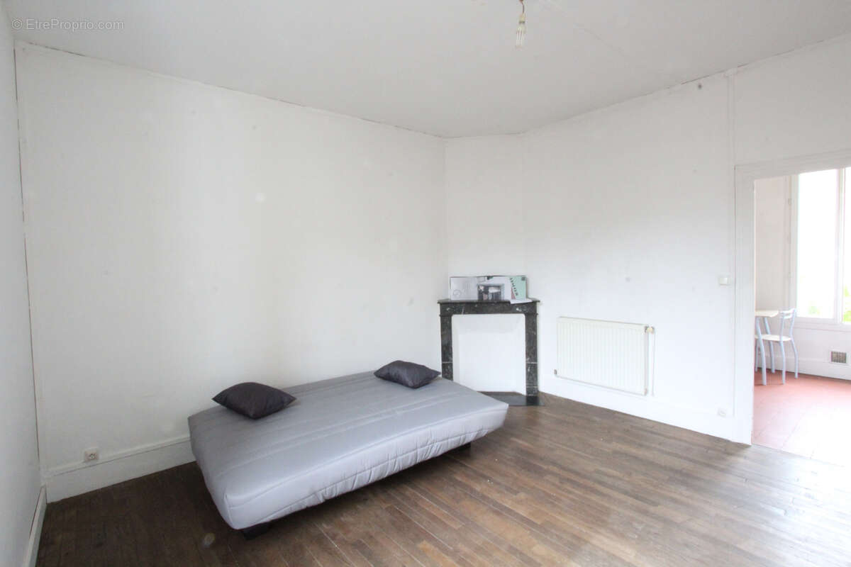 Appartement à LA CHARITE-SUR-LOIRE