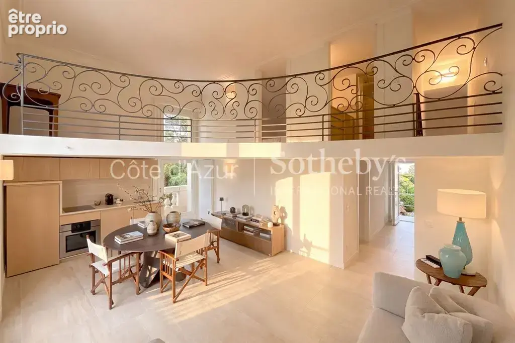 Cannes Basse Californie, appartement rénové dans le domaine de la Villa Menier - photo 2