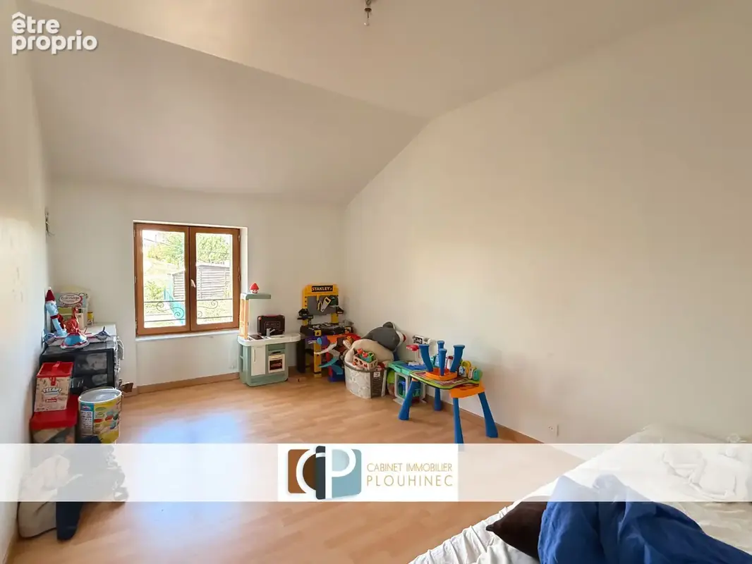 Opportunité à saisir - Maison 135 m2 avec terrain de 1600 m2. - photo 8