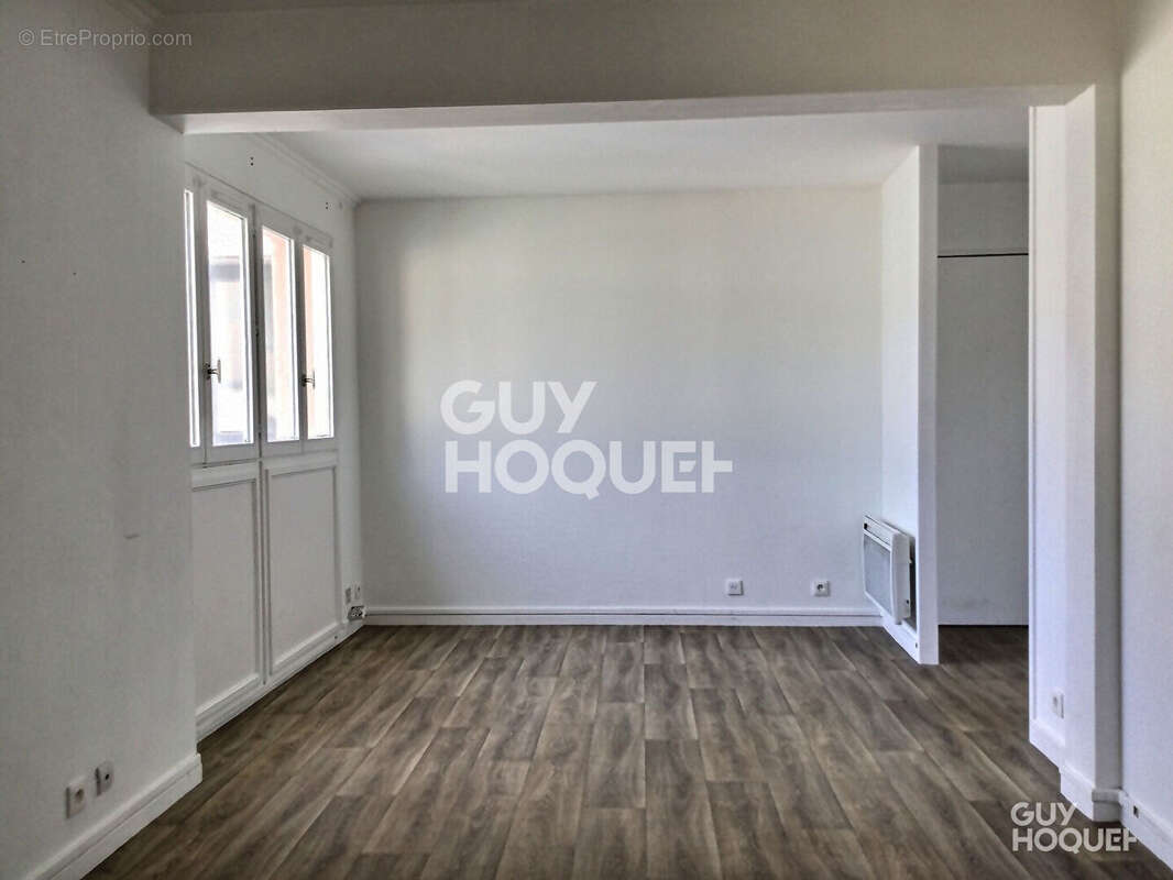 Appartement à AUBERGENVILLE