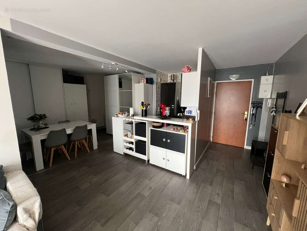 Appartement à PONTAULT-COMBAULT