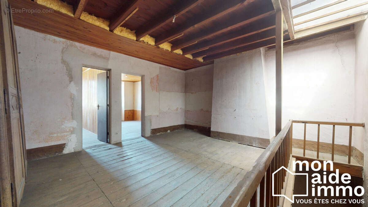 Appartement 222 m² à Casteljaloux  - photo 5