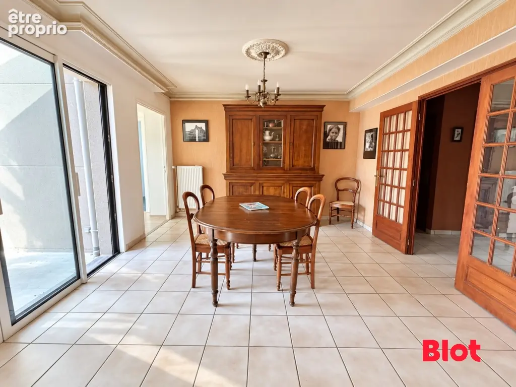 Maison 5 pièces 127 m² à vendre à Chantepie (35135) - photo 3