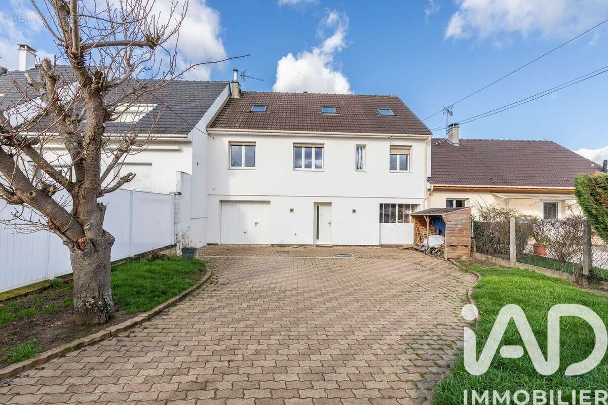 Photo 4 - Maison à MORANGIS