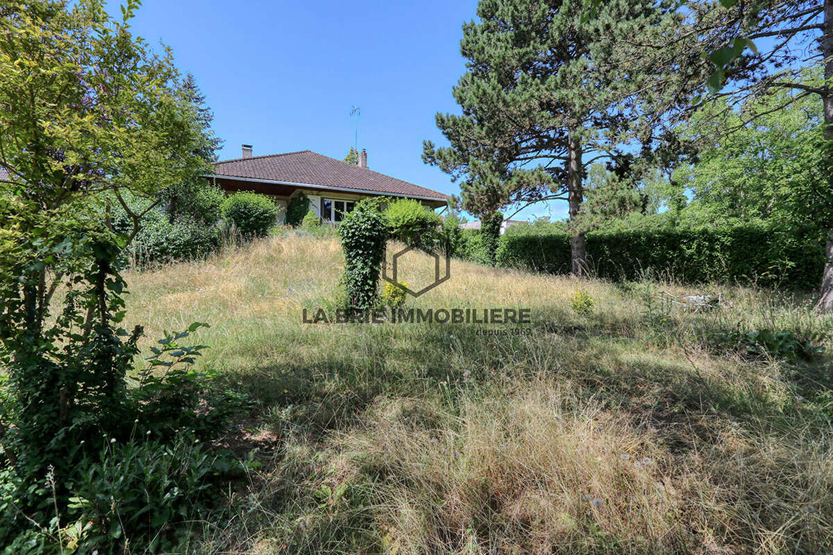 Maison à VILLECRESNES