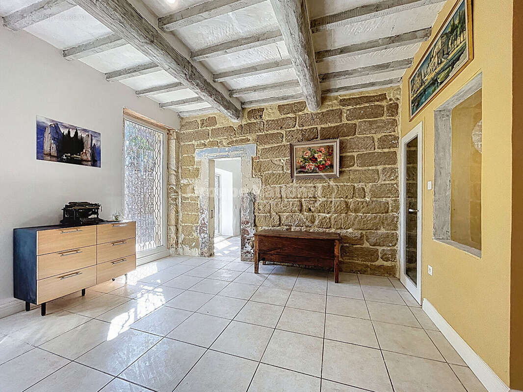 Maison à BARBENTANE