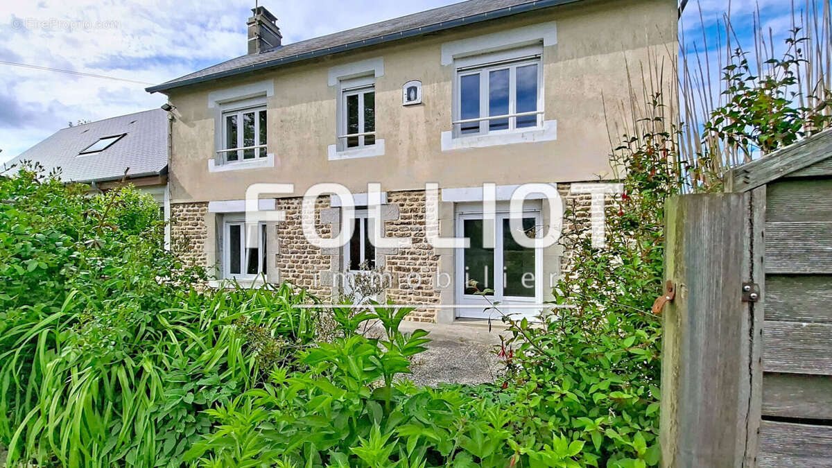Maison à CHERENCE-LE-HERON