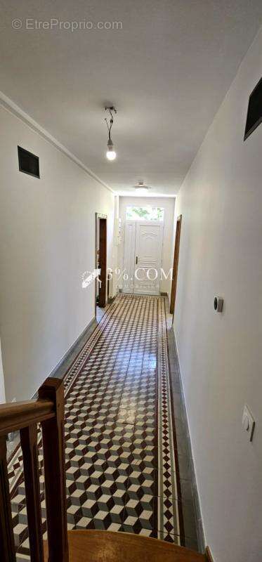 Maison 153 m2 - 2 chambres, possible 3 - Grange - Terrain cl - photo 9