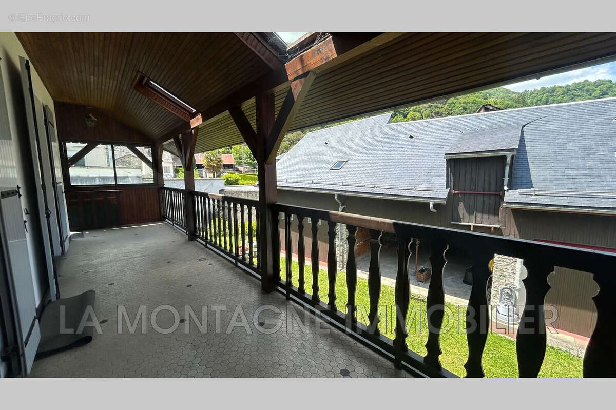 Appartement 80 m² à Pierrefitte-Nestalas  - photo 2