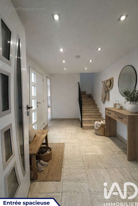 Photo 2 - Maison à MONTGERON