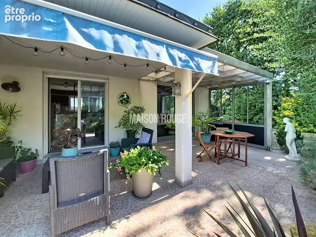 Maison  avec piscine couverte  et  verriere - vannes luscanen - photo 22