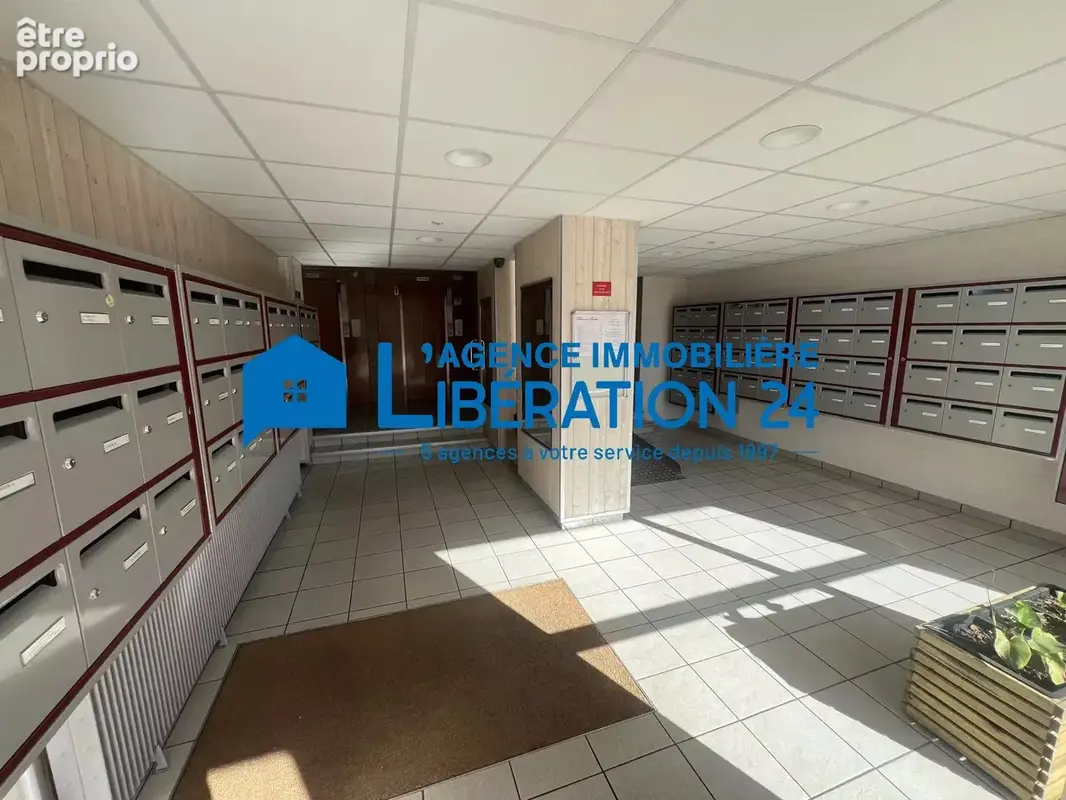 Appartement t4 89m² hab ascenceur.+garage+cave - photo 13