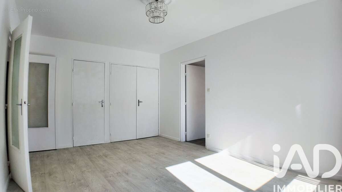 Photo 2 - Appartement à SAINT-ETIENNE