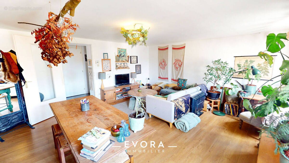 Appartement à LE BAN-SAINT-MARTIN