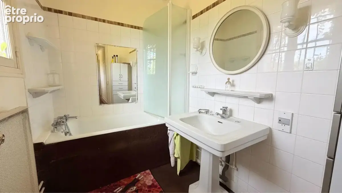 ST REMY L'HONORE - Maison 7p - 202m² - photo 10