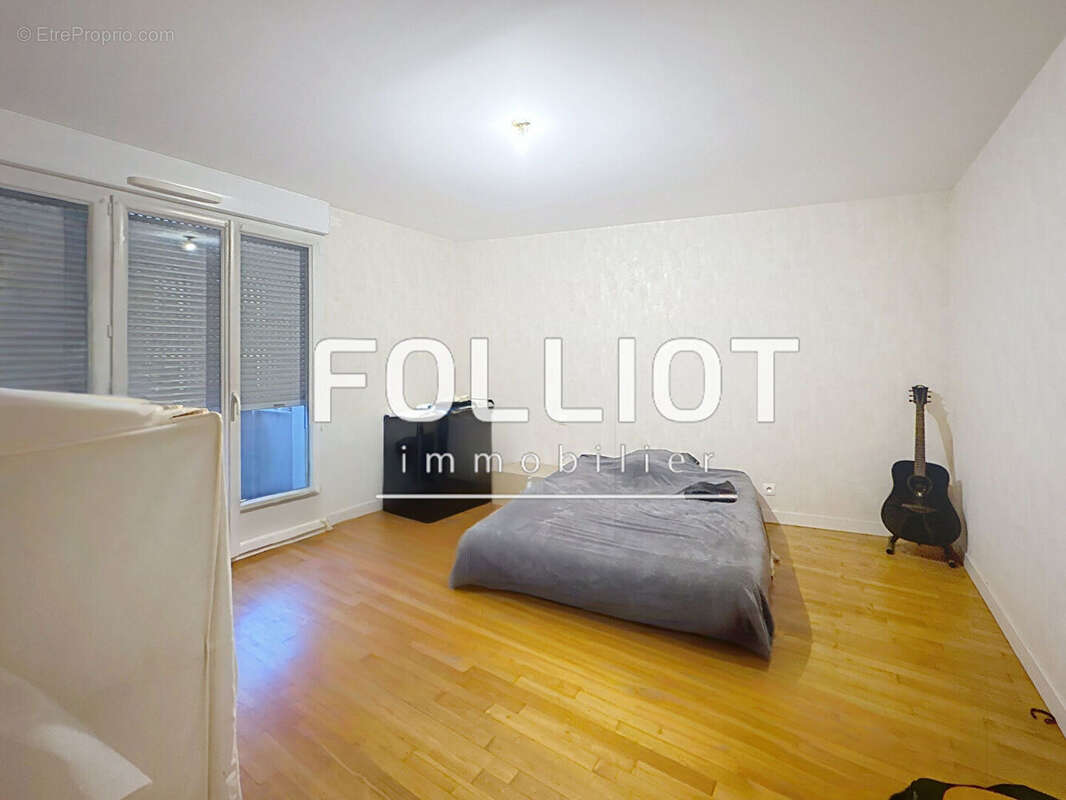 Appartement à FOUGERES