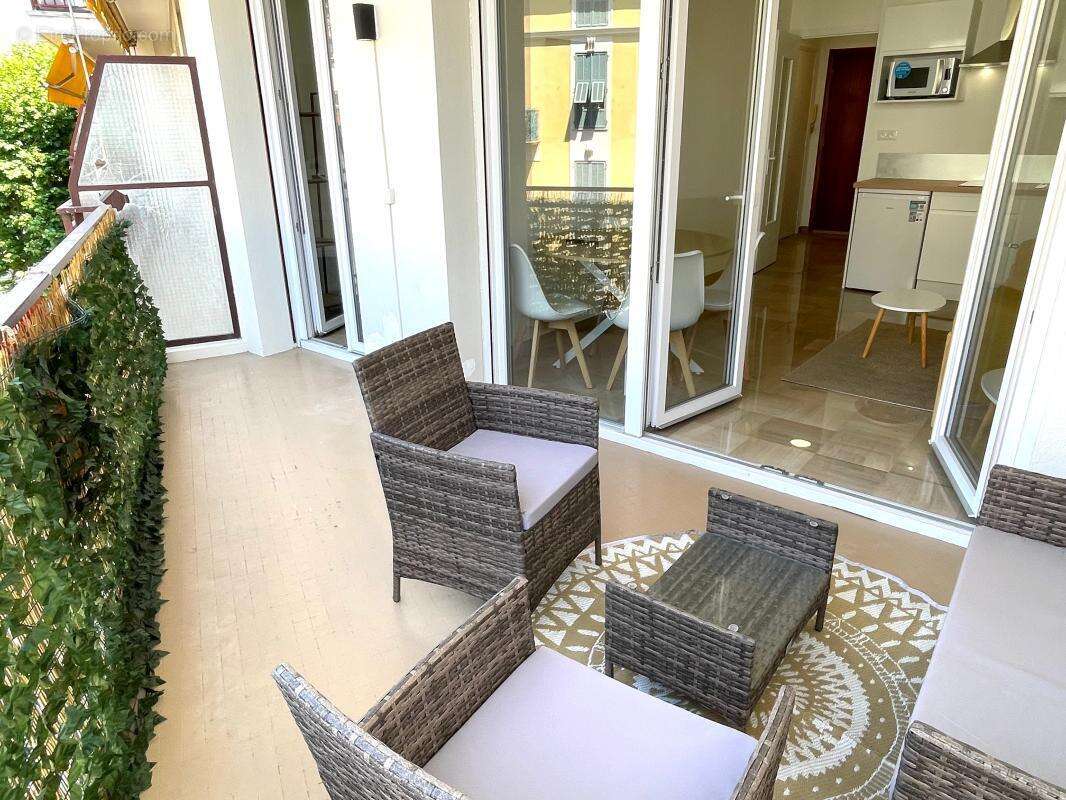Nice centre/ Gambetta/ 2p neuf/ terrasse/ cave - photo 19