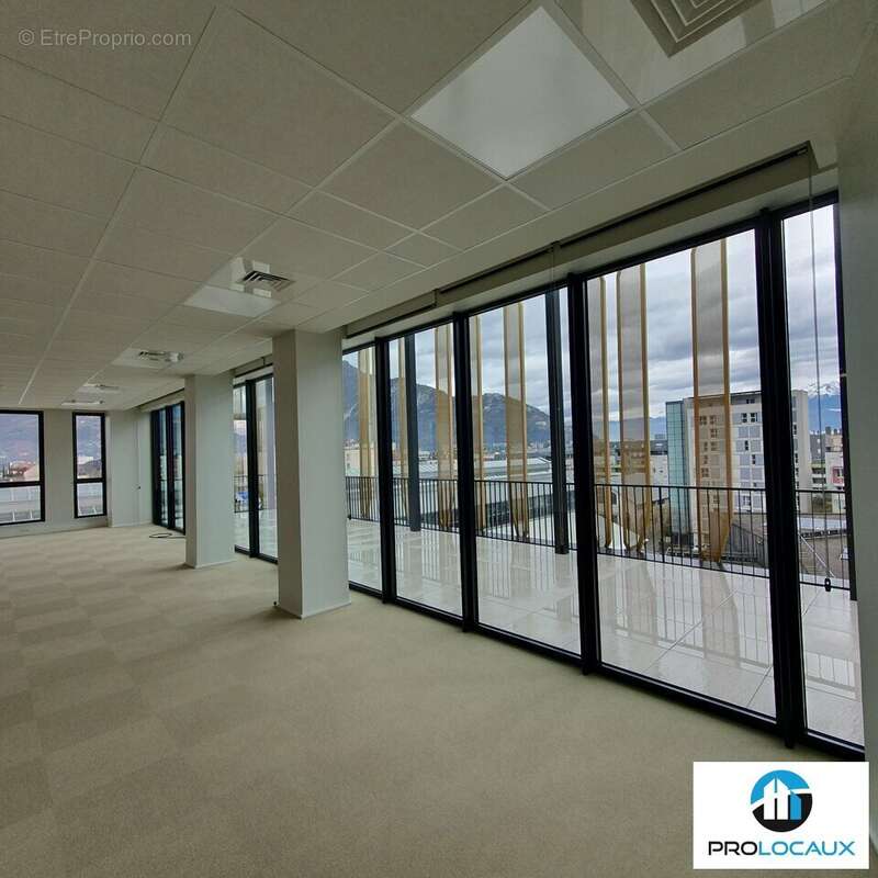 Commerce à GRENOBLE