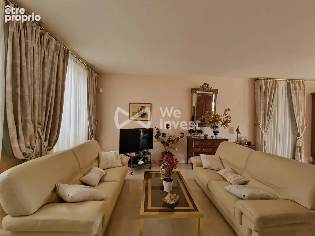 Maison 9 pièces 380 m² à vendre à Castelsarrasin (82100) - photo 6