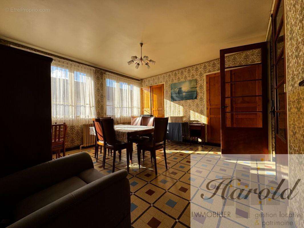 titre - Maison à CAMON