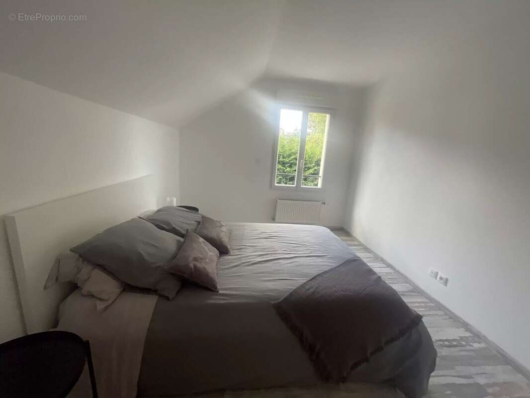 Maison à L'ETANG-LA-VILLE