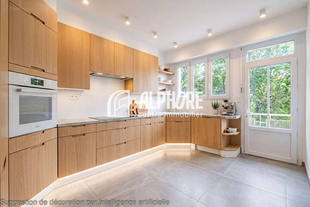 Nantes - Maison familiale évolutive avec jardin - 7 pièces -183 m² - garage double - photo 6
