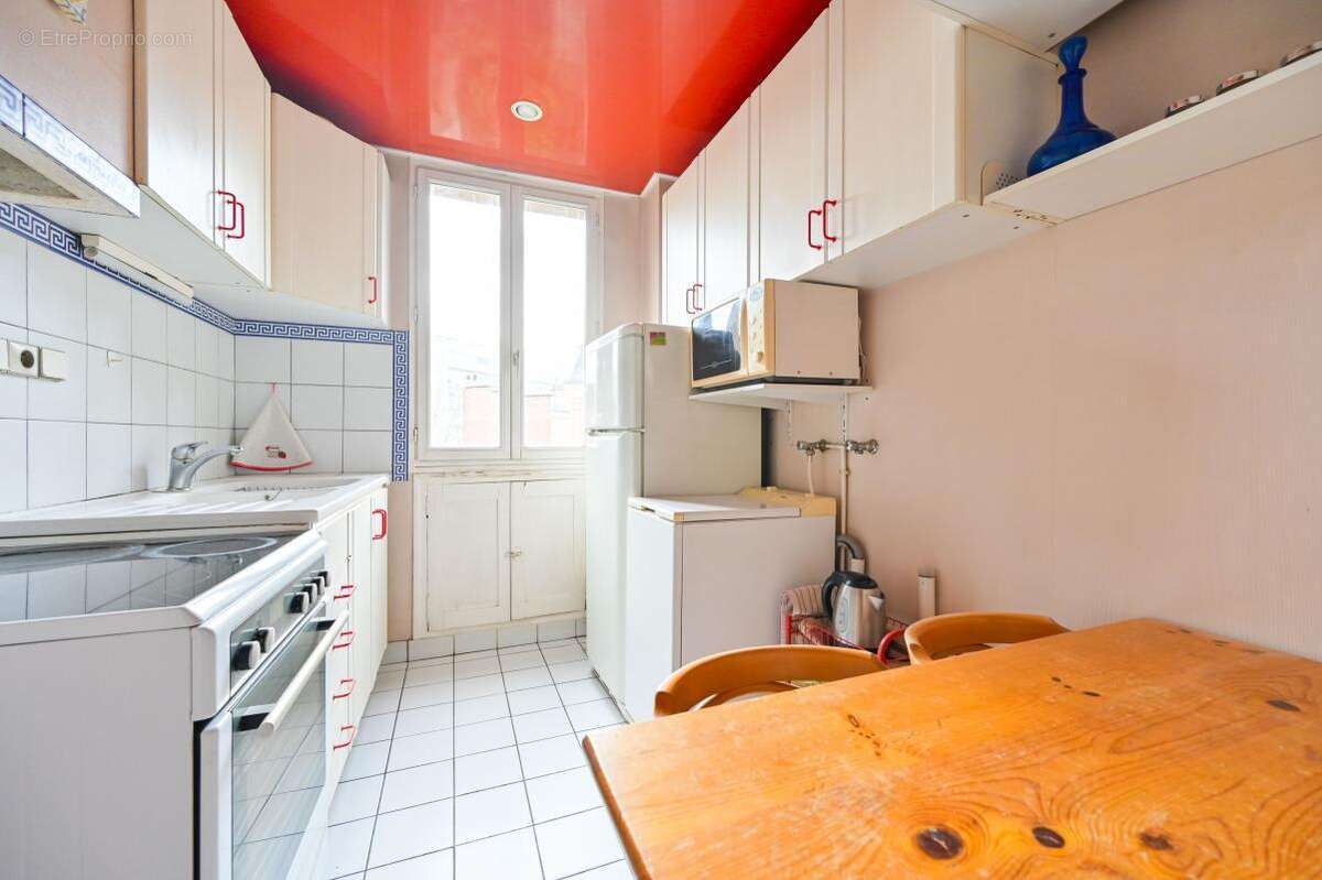 Appartement à PARIS-19E