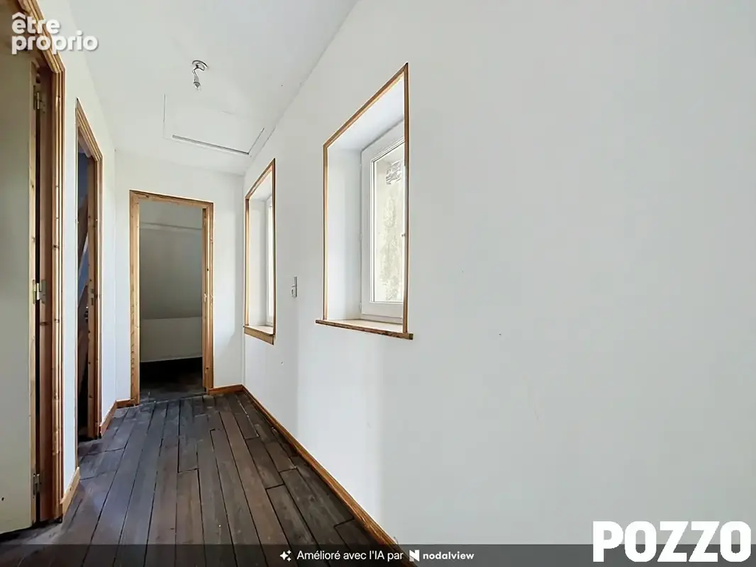 DONVILLE-LES-BAINS , Maison de ville avec 5 chambres , un garage et un extérieur. - photo 10