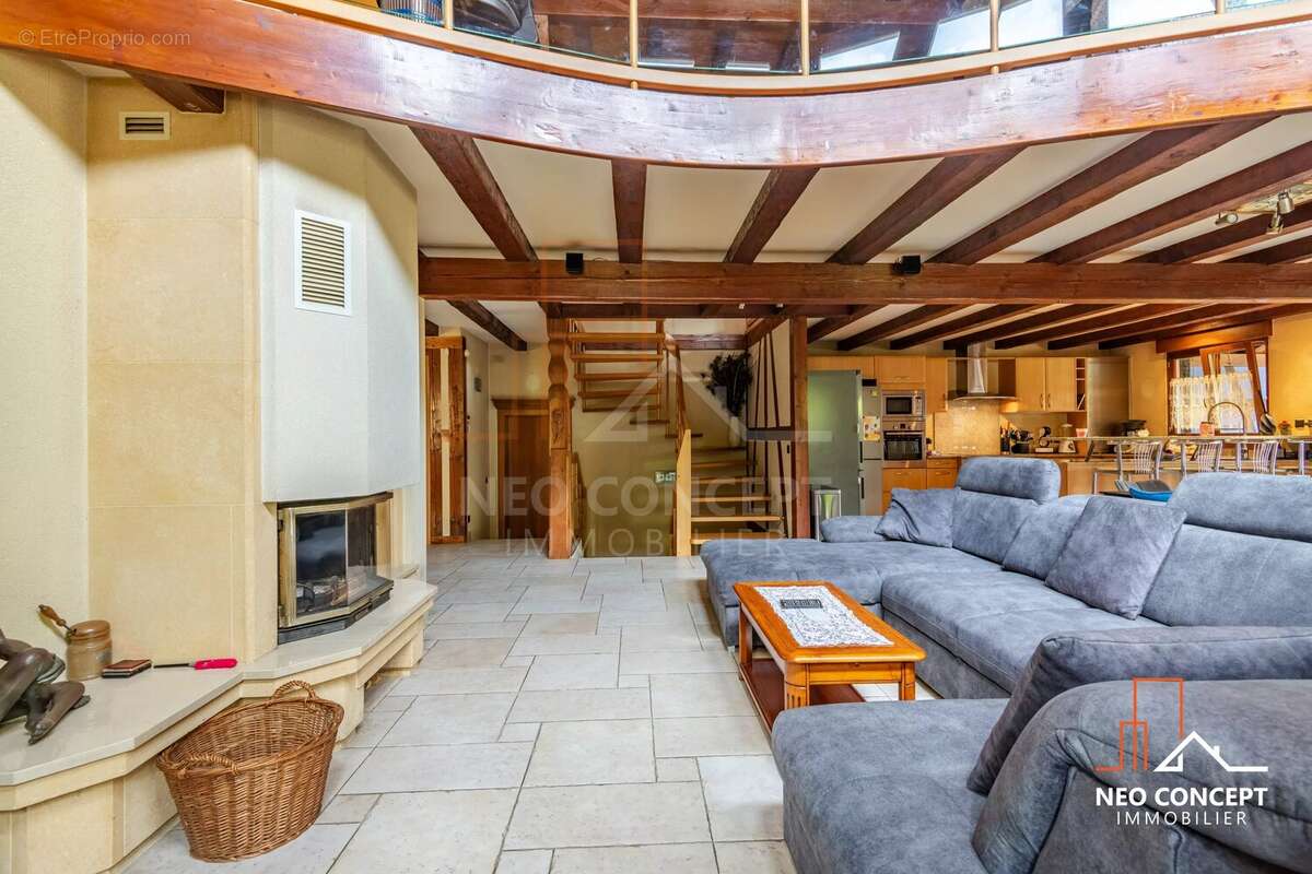 À vendre – maison de caractère avec piscine couverte – la wantzenau - photo 9