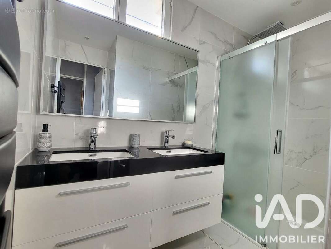 Maison 188 m² à Chatellerault  - photo 6