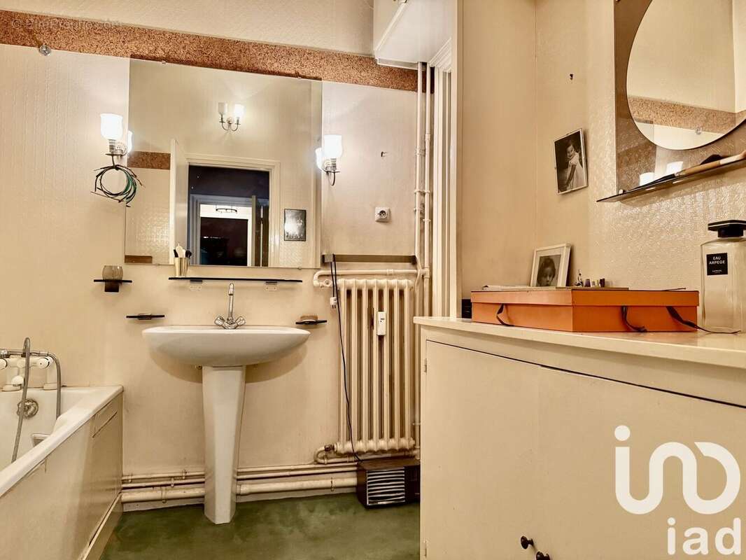 Photo 8 - Appartement à PARIS-16E