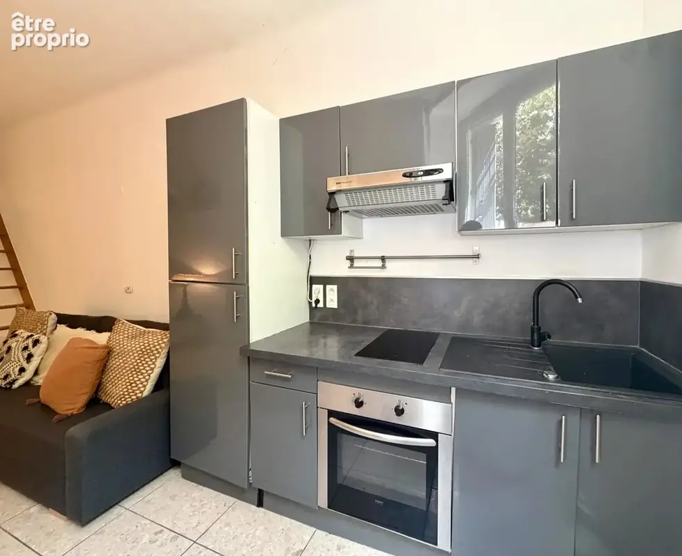 Beau studio avec mezzanine - photo 5