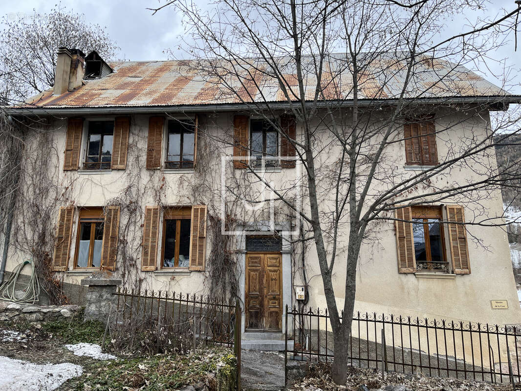 Appartement à SAINT-PAUL-SUR-UBAYE