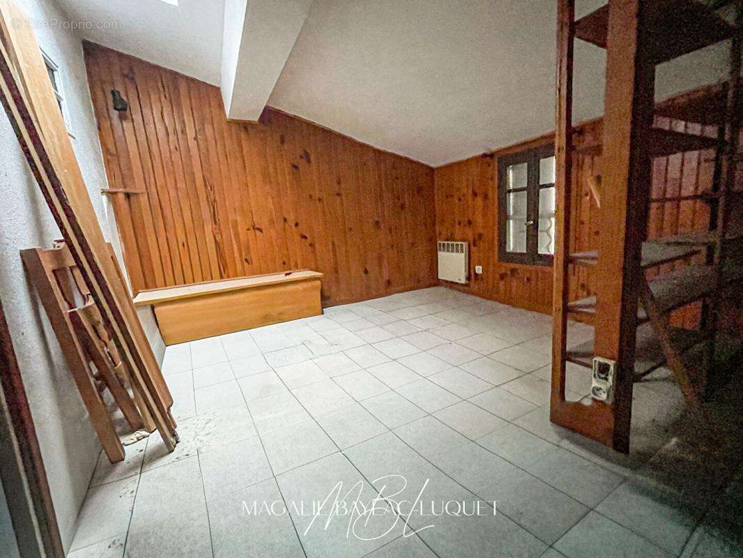 Appartement à CARCASSONNE