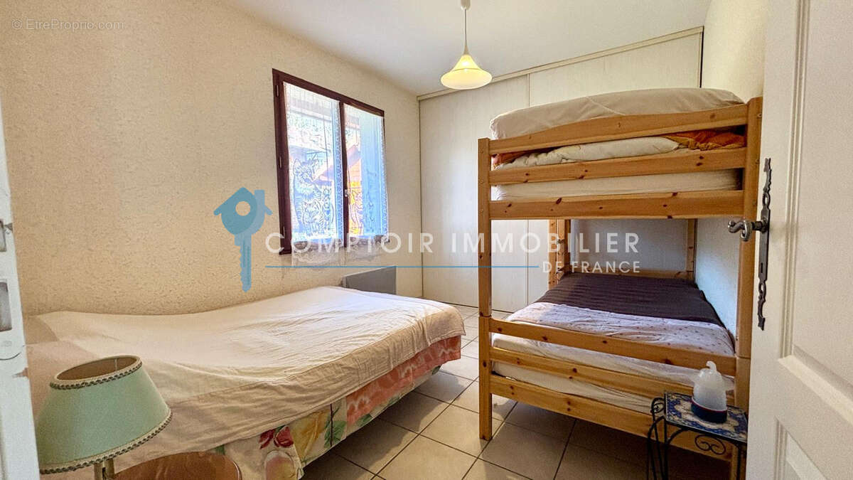 Maison T4 bord du lac de Paladru 38850 - photo 9