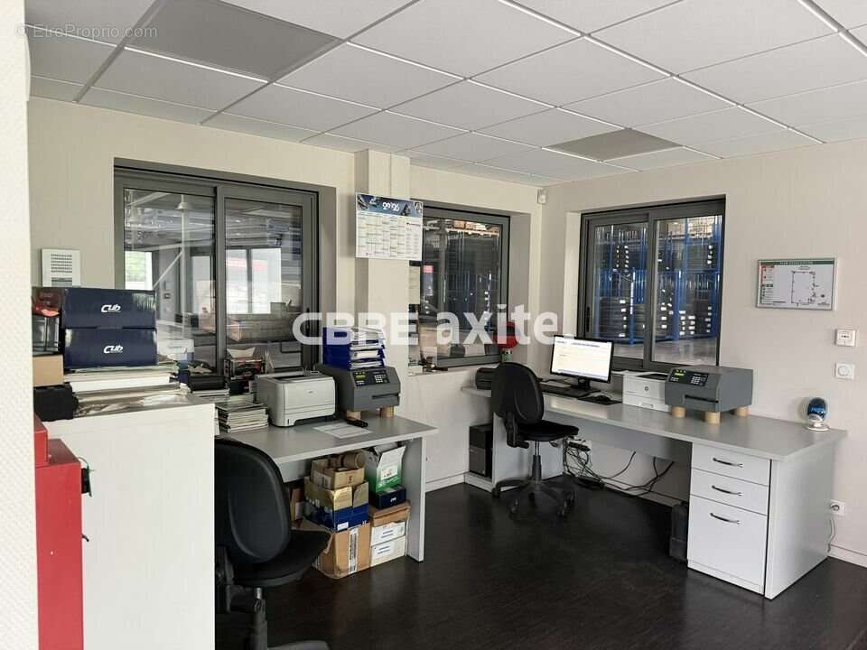 1973 m² à Montmelian  - photo 4