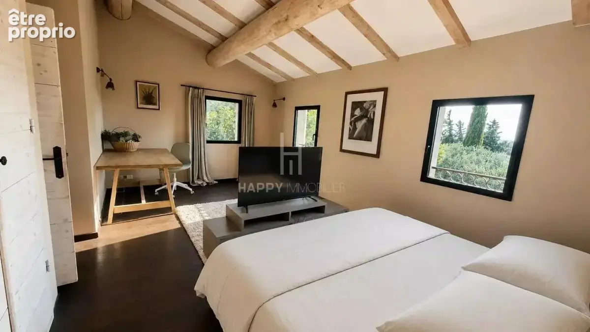 A FONTVIEILLE, en collines, Maison avec 5 chambres et piscine - photo 22