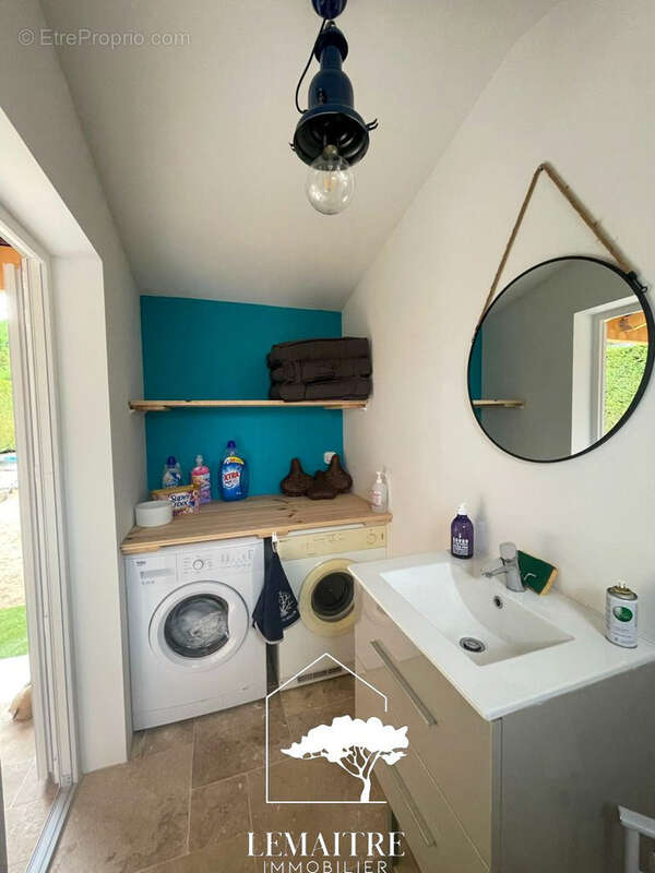 Maison à LES MATHES